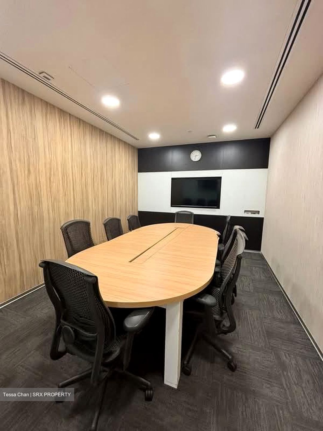 Bugis Junction (D7), Office #567234011